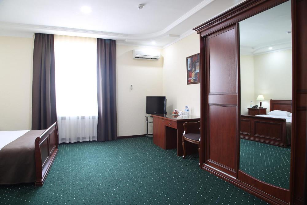 Room tashkent