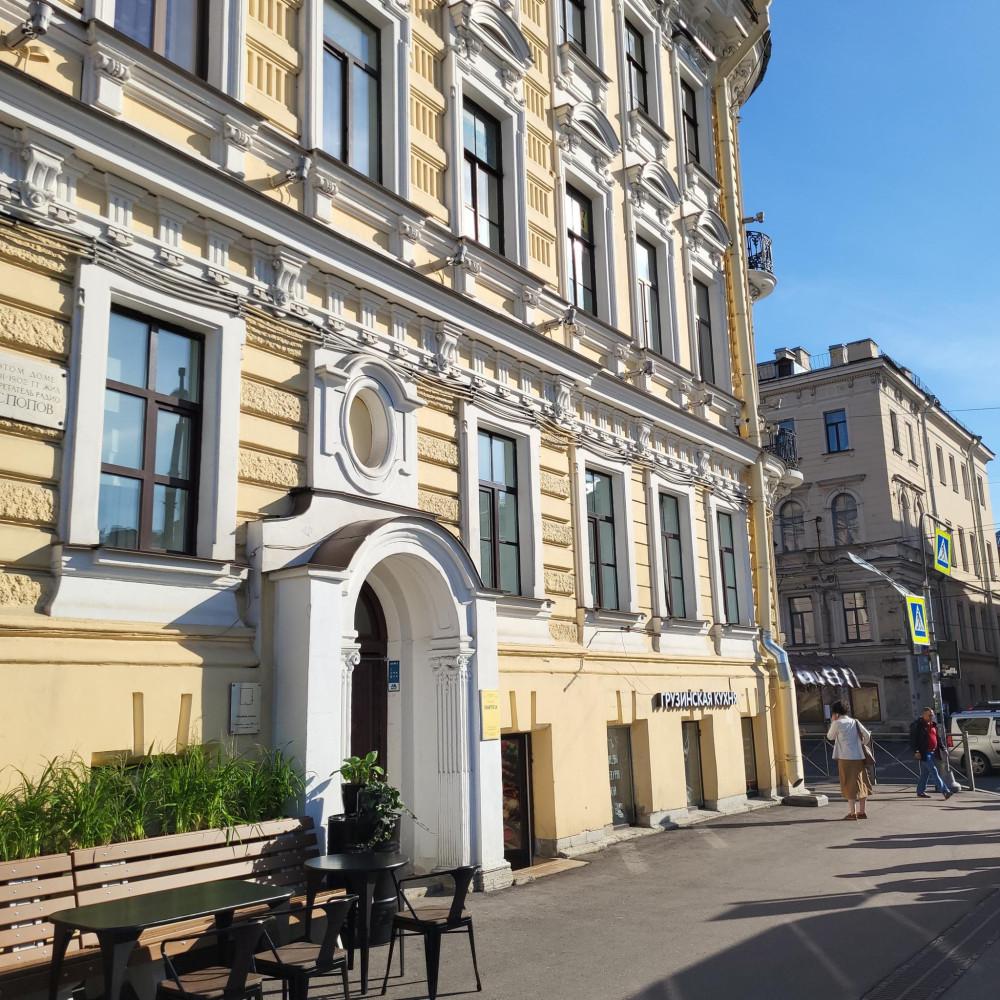 Парус санкт петербург бюро. Отель Парус Санкт-Петербург. Отель Парус СПБ. Кадетская линия 31 Санкт-Петербург. Васильевский отель Питер.