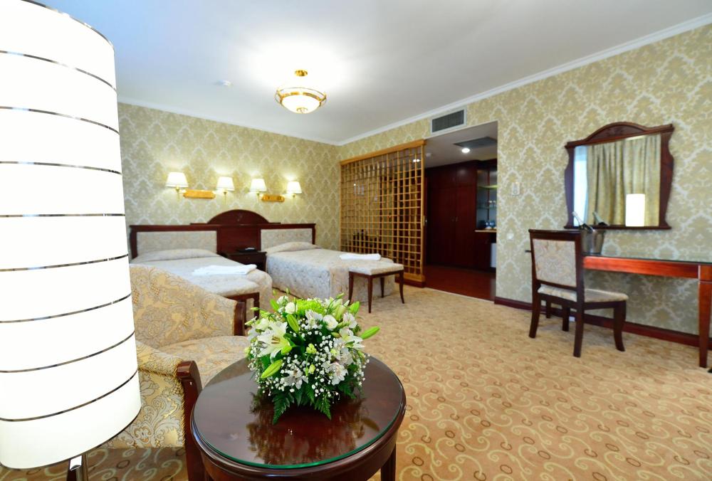 G empire. G Empire Hotel. Отель хантегриус в Астане. Отель Goldman Empire 4 Астана. Отель g9 фото.