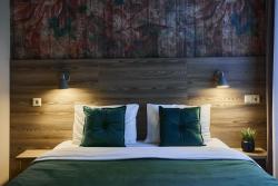 Отельбург на Рубинштейна 23